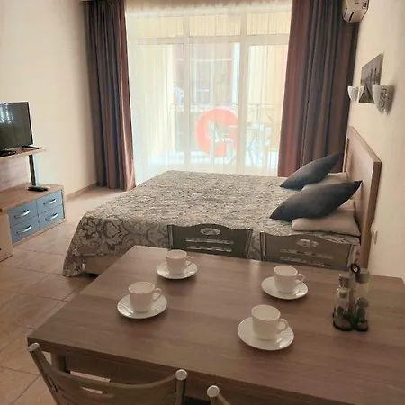 Apartament Andalusia Beach Hotel דירה אלניטה