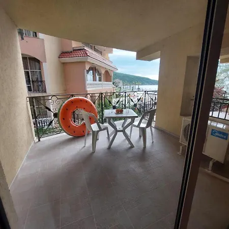 Apartament Andalusia Beach Hotel דירה